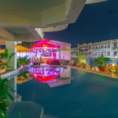 Hotel Sapphire Момбаса Екстер'єр фото