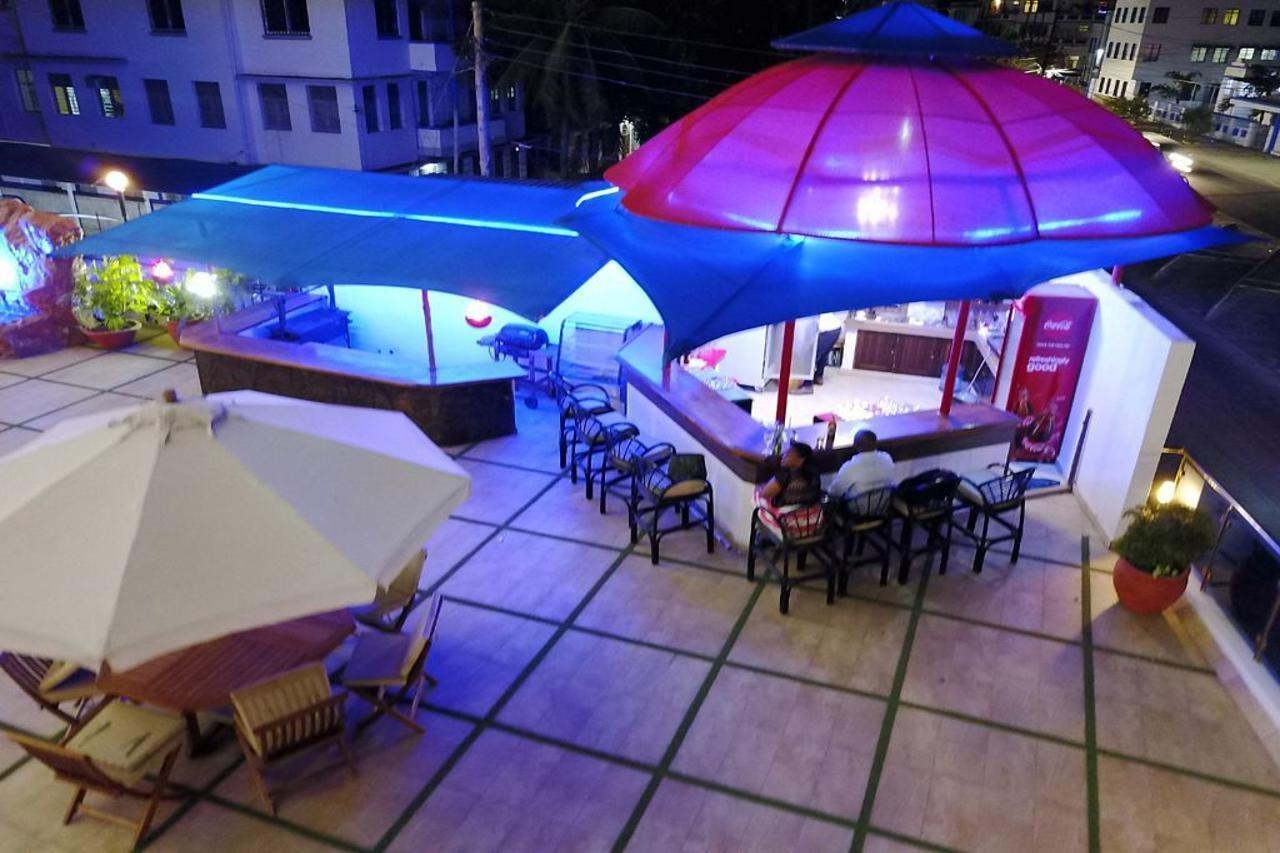 Hotel Sapphire Момбаса Екстер'єр фото